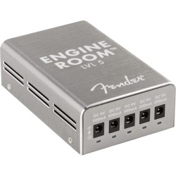 FENDER Engine Room LVL5 Power Supply - ALIMENTATORE PER PEDALIERA EFFETTI 5 OUT 9V