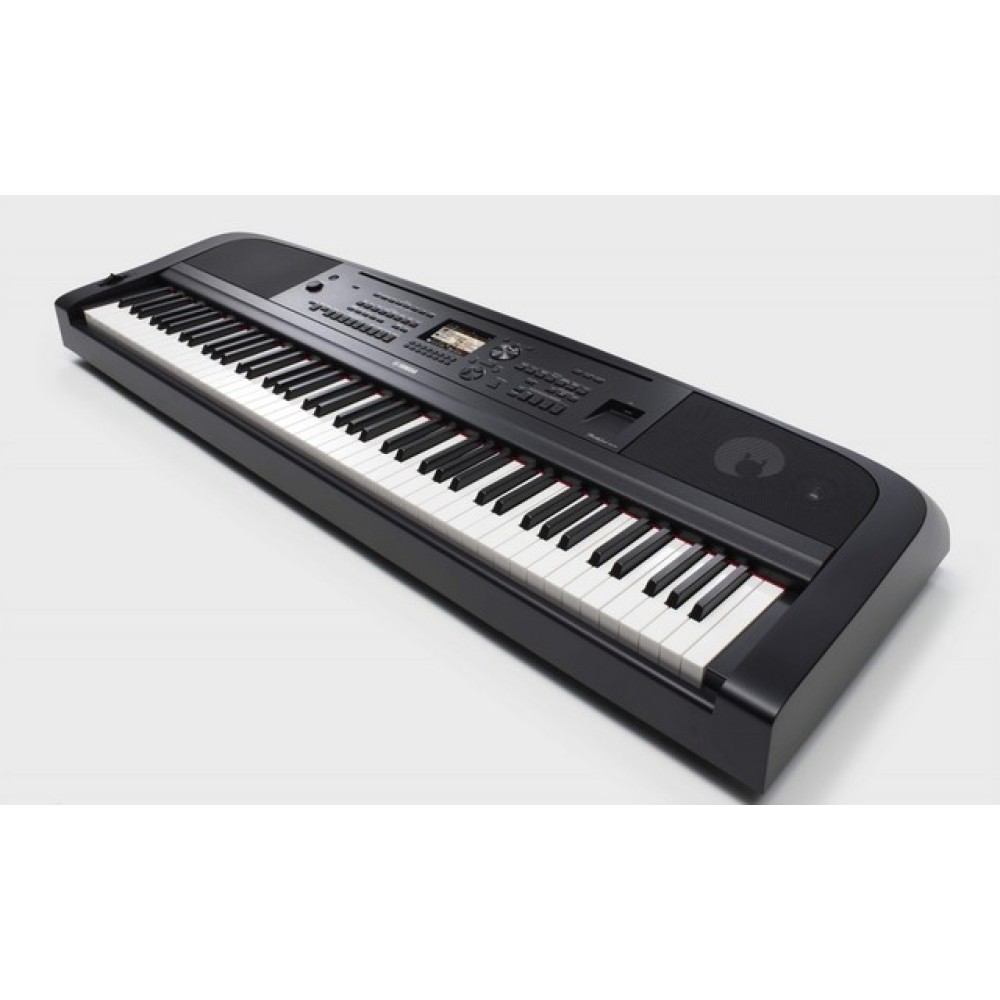 YAMAHA DGX670 B (Black) - PIANOFORTE DIGITALE 88 TASTI GRADED HAMMER NERO