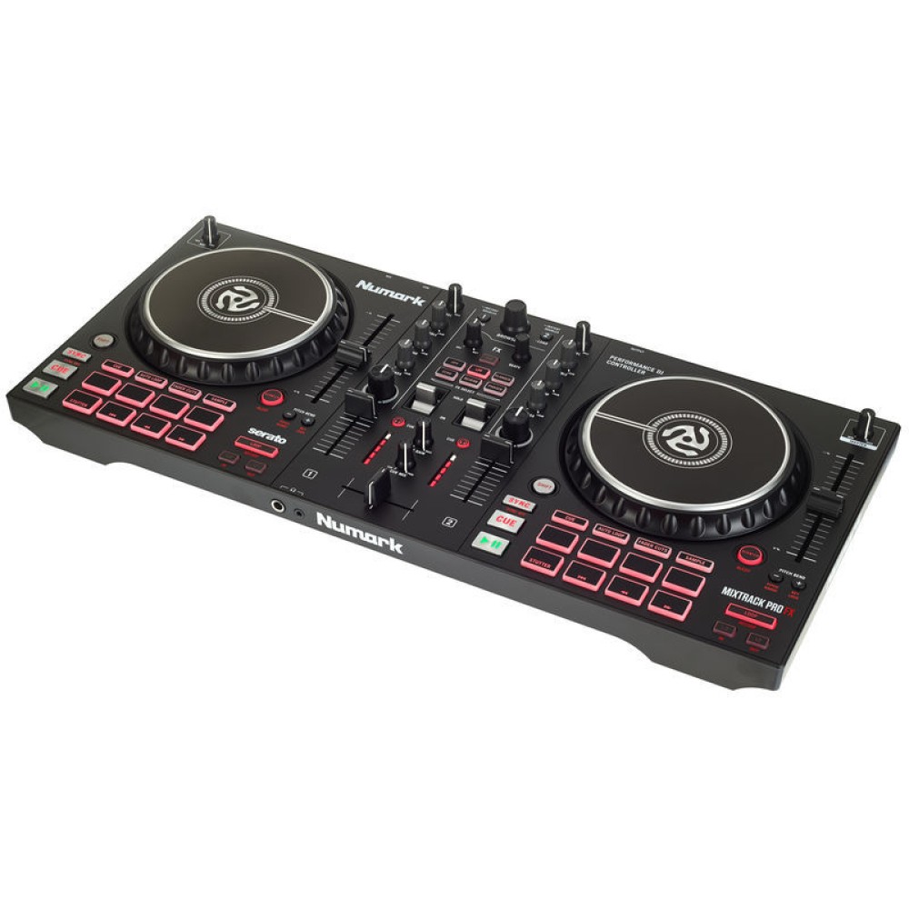 NUMARK MixTrack Pro FX