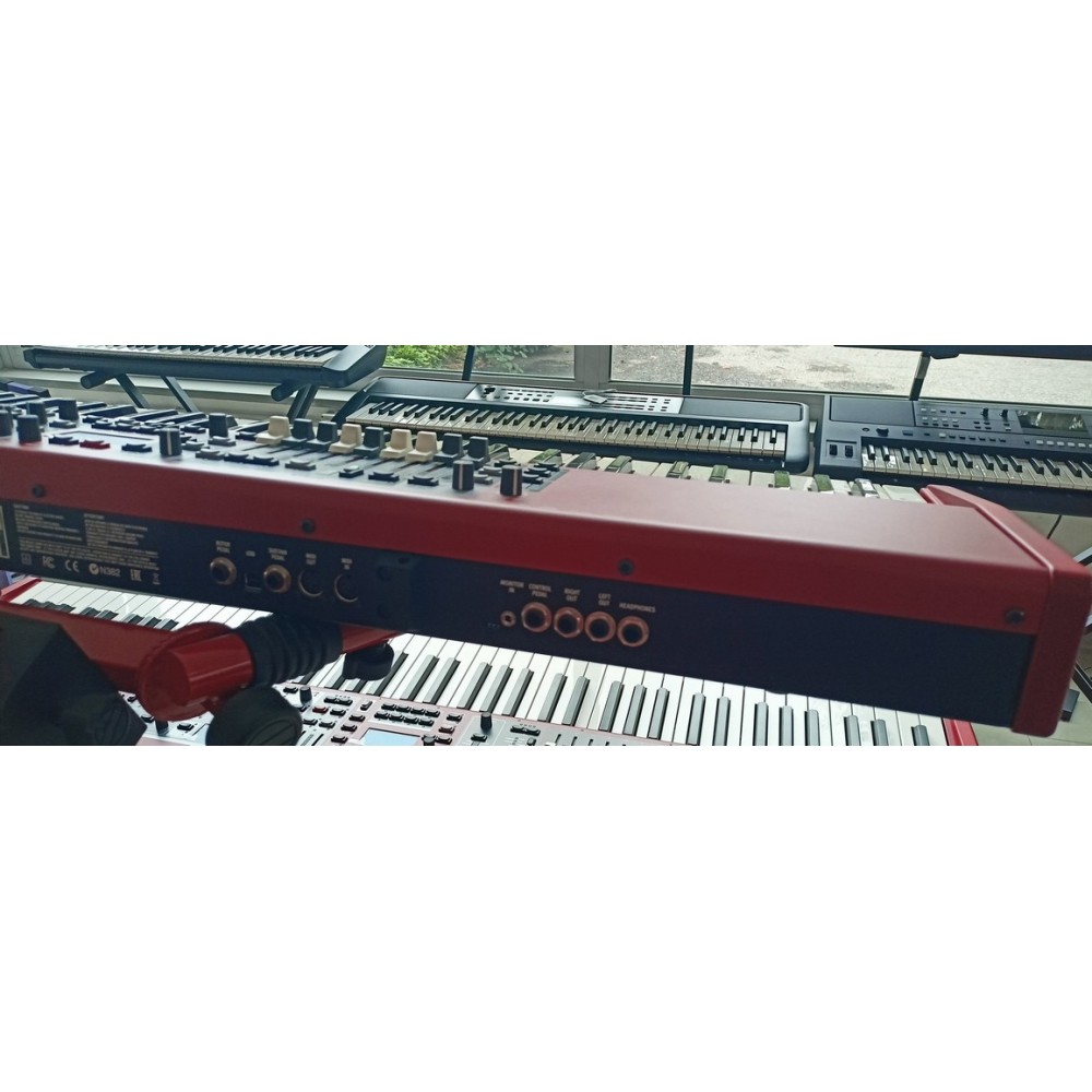 NORD Electro 6D 73 *USATO* - PIANOFORTE DIGITALE 73 TASTI WATERFALL